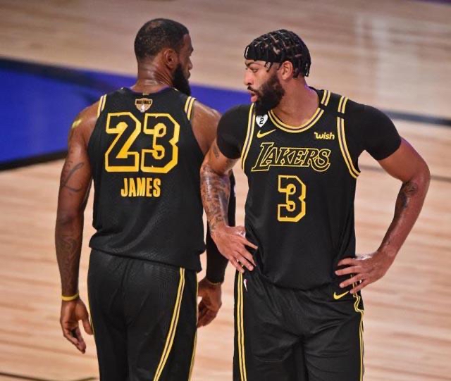 亚博体育-浓眉哥在MAD比赛中大比分获胜，出色发挥引发热议！-亚博体育