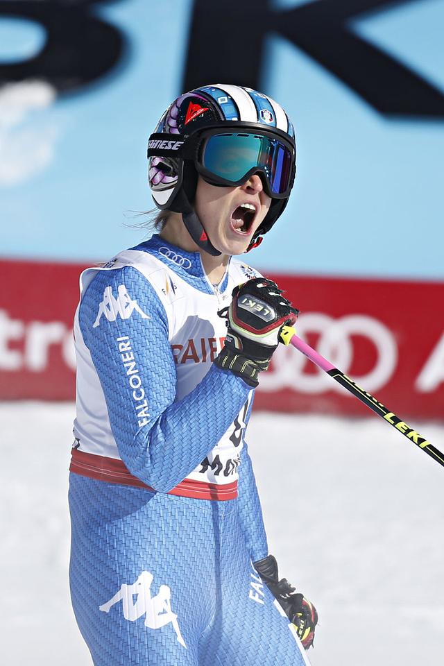 亚博体育-出色发挥首场状态出色，塞尔维亚队观众沸腾！，浓眉哥重返赛场气势如虹延续-亚博体育